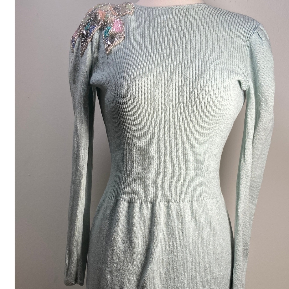 VINTAGE SWEATER DRESS 👗 - Picture 6 of 12